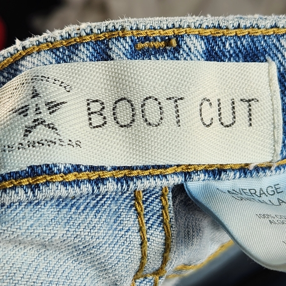 Arizona Jean Co Light Wash Boot Cut Jeans Size 9 Average - Picture 9 of 12